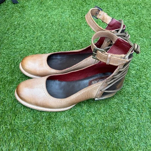 Freebird by Steven Marlon Raeanne Leather Ankle Strap Block Heel Womens‎ Size 11